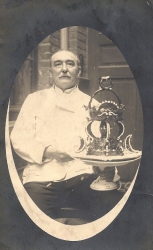 Léon Nelissen maître patissier à Visé