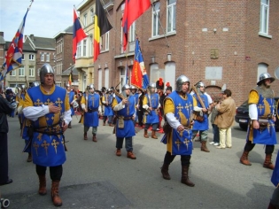 haie d'honneur des Francs Arquebusiers pour les Arbal�triers